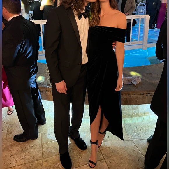 BHLDN Edison Black Velvet Tulip Off The Shoulder Midi Dress - Size 0 - Picture 4 of 6